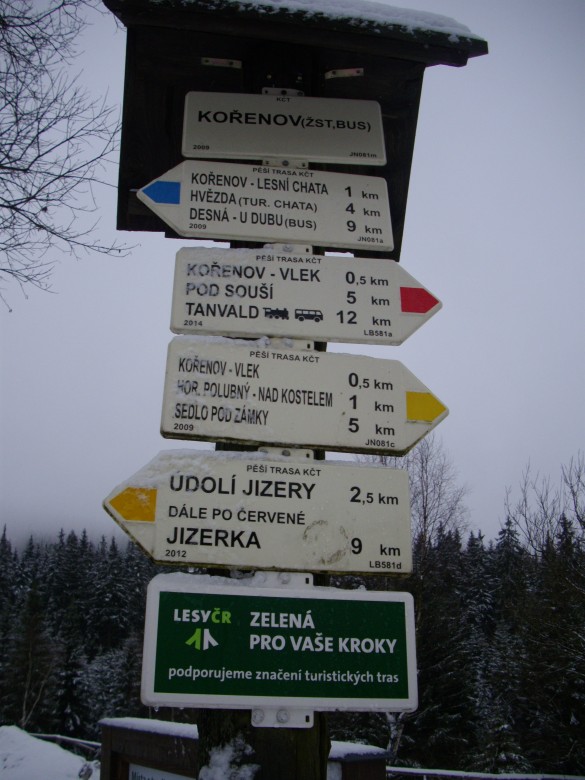 Kurz chůze na sněžnic&iacute;ch v Kořenově -&uacute;nor 2016